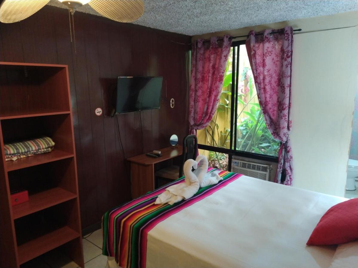 Hotel Antiguo Antiguo Cuscatlan Luaran gambar