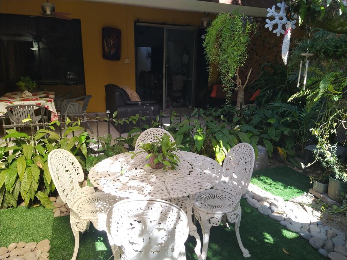 Hotel Antiguo Antiguo Cuscatlan Luaran gambar