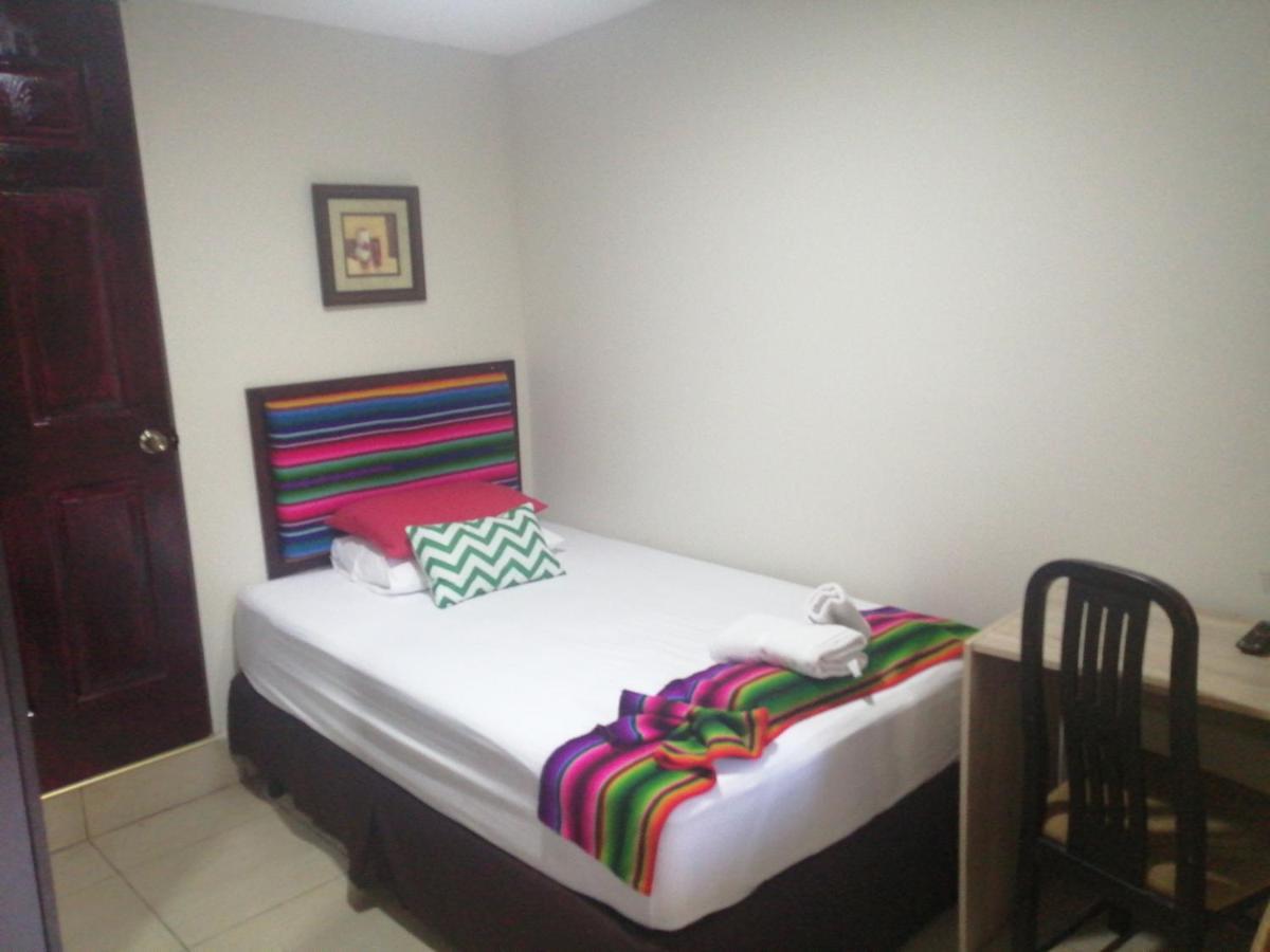 Hotel Antiguo Antiguo Cuscatlan Luaran gambar