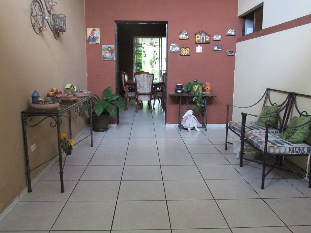 Hotel Antiguo Antiguo Cuscatlan Luaran gambar