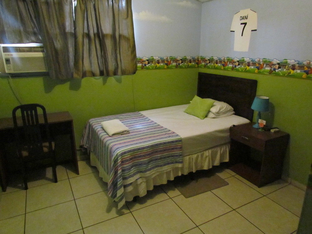 Hotel Antiguo Antiguo Cuscatlan Luaran gambar
