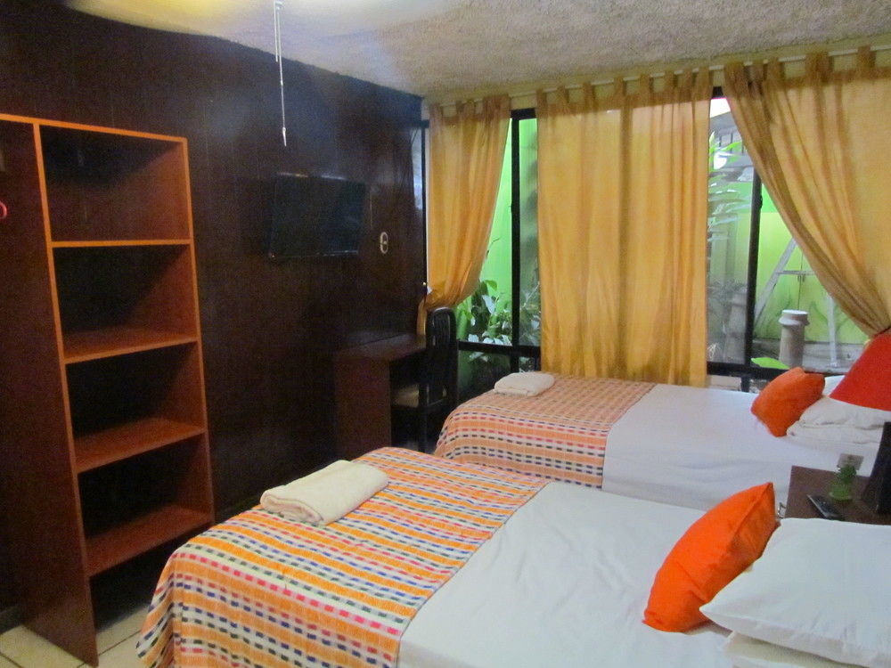 Hotel Antiguo Antiguo Cuscatlan Luaran gambar